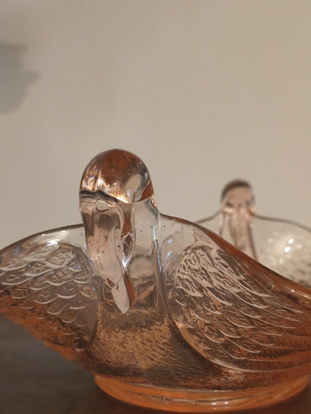 Vintage Peach Glass Swan Bowl - Fenton Depression Glass Amazing Condition - Picture 2 of 3